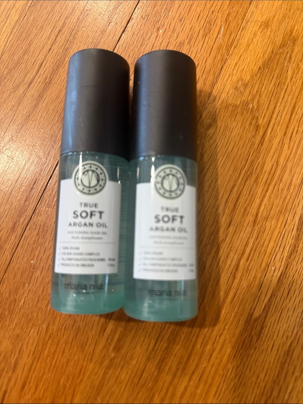Maria Nila True Soft Argan Oil Hair Treatment - Set of 2)